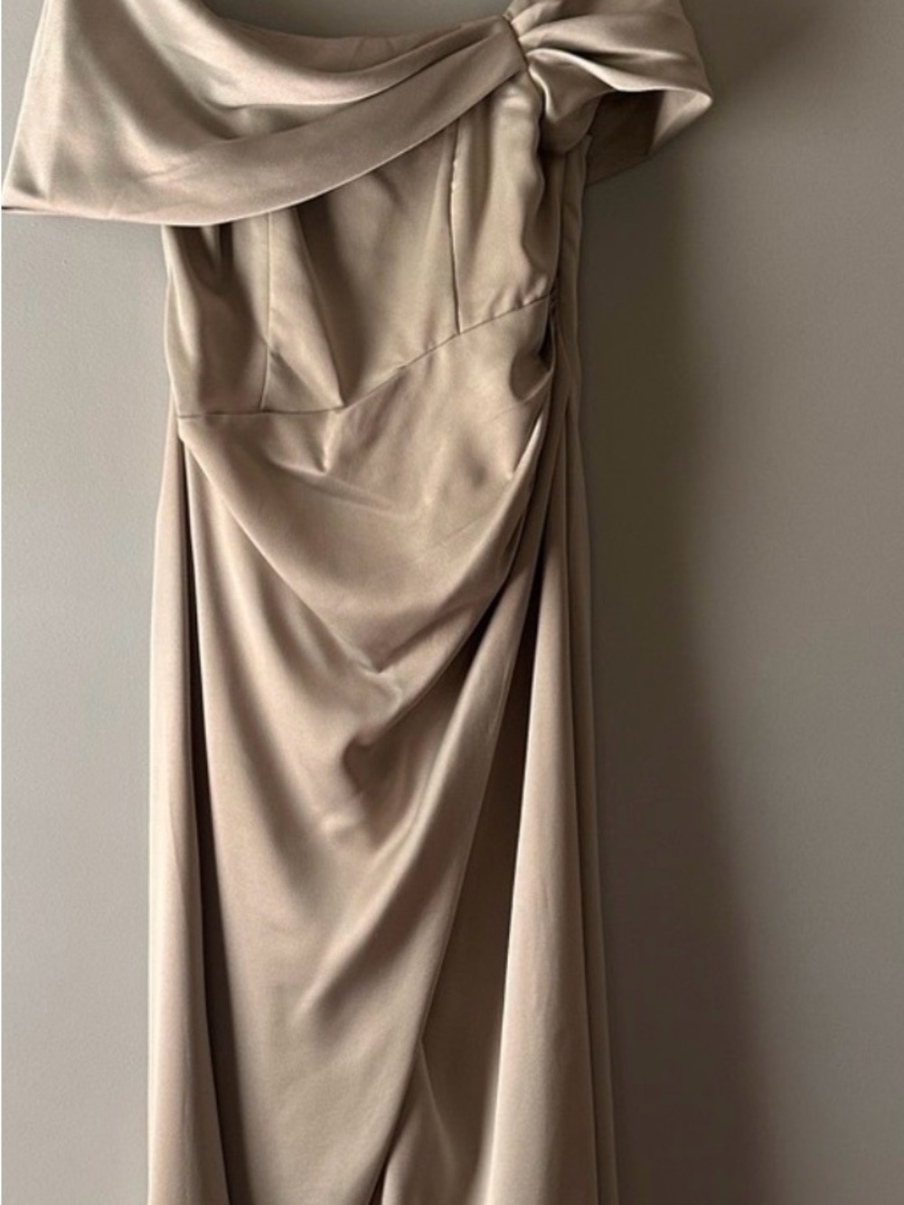 Elegant One-Shoulder Nude Evening Dress